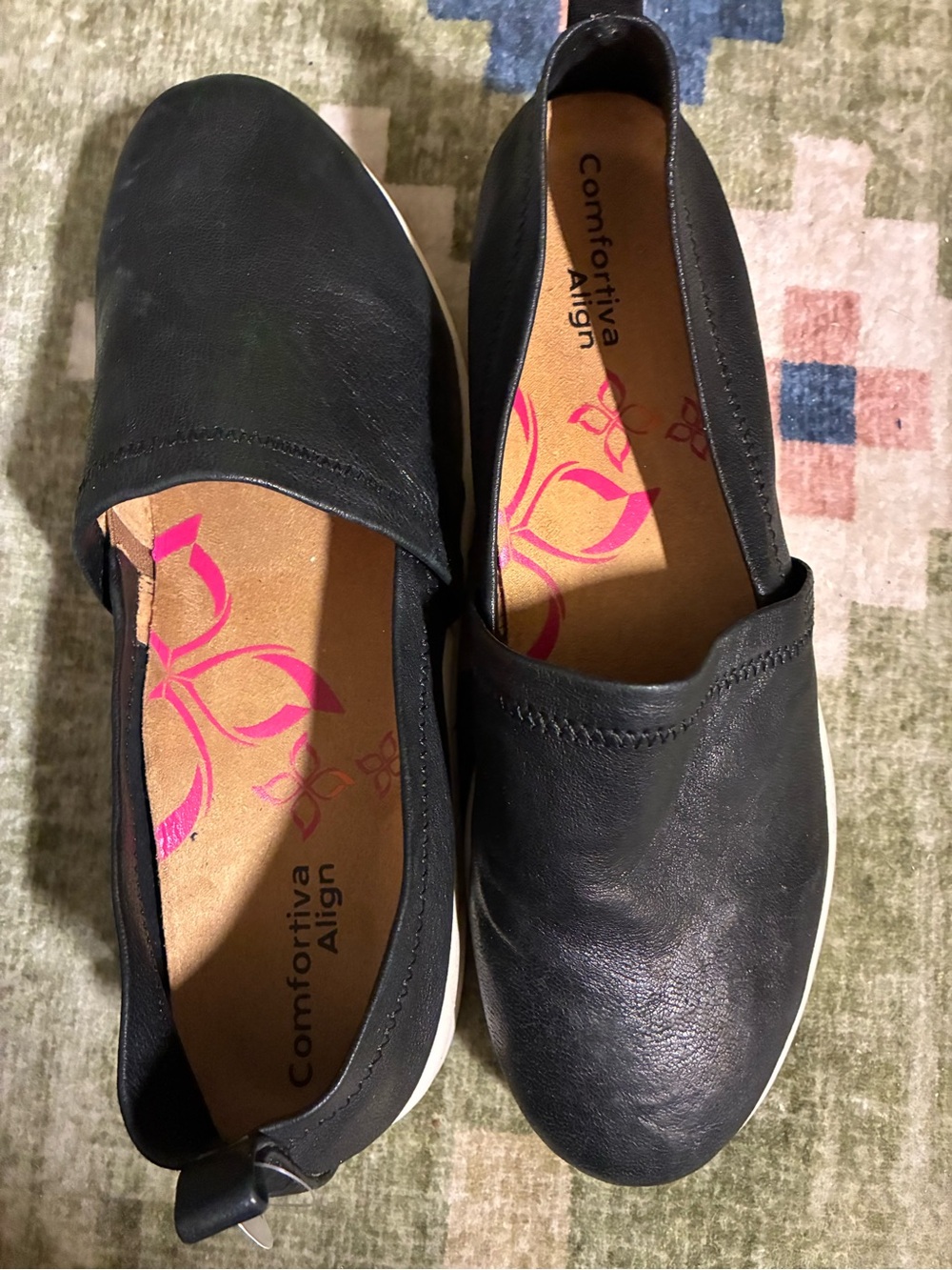 New Comfortiva Align Black Slip-On Women’s Flats in sz8.5